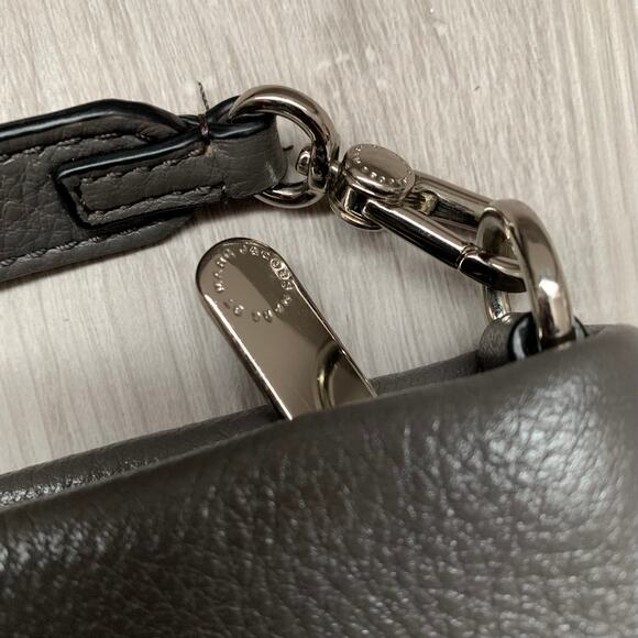 Marc by Marc Jacobs Pebbled Grey Crossbody - Picture 3 of 10